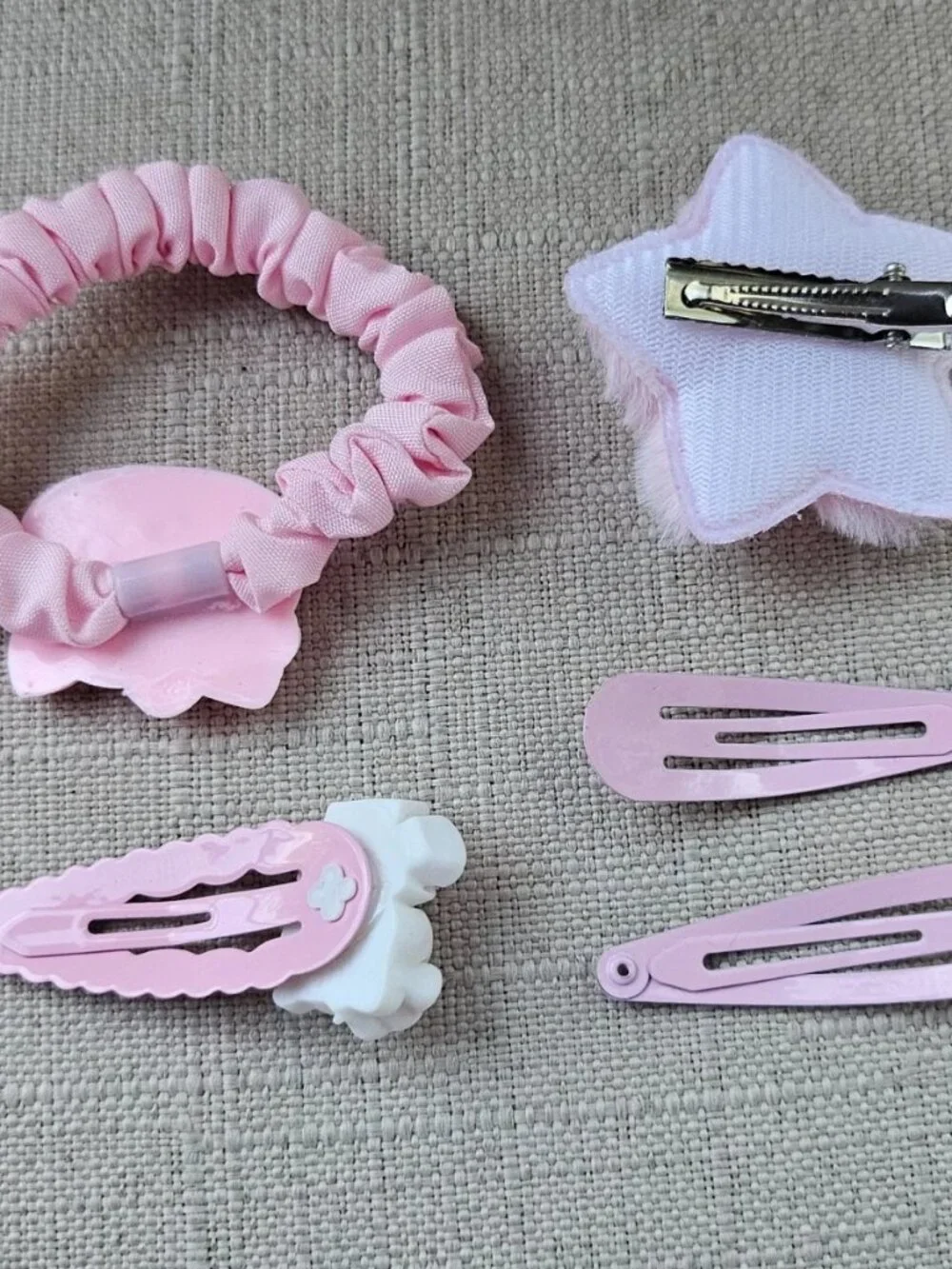 Hello Kity Girls Hair Accessory Hair Clips Pink set of 5 Hair Catcher NEW